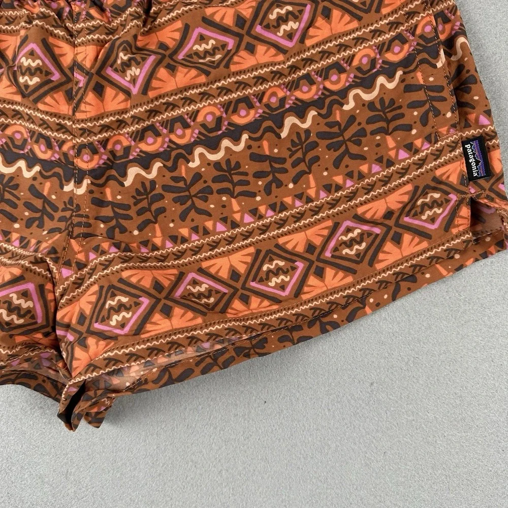 Patagonia Barely Baggies Shorts Womens Small Mangrove Tiki Henna Pattern